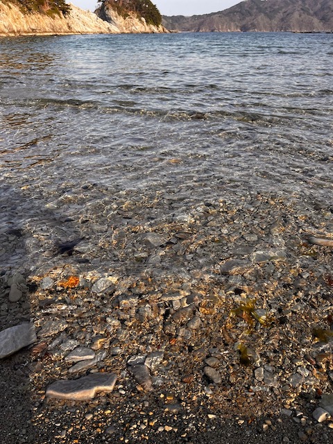 浄土ヶ浜の海